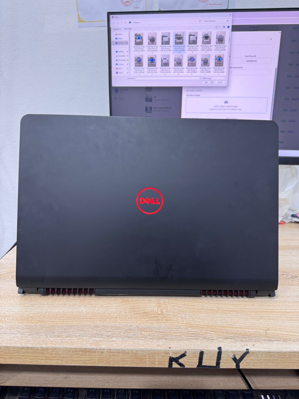DELL inspiron 15-5576 - ຮູບພາບ 2