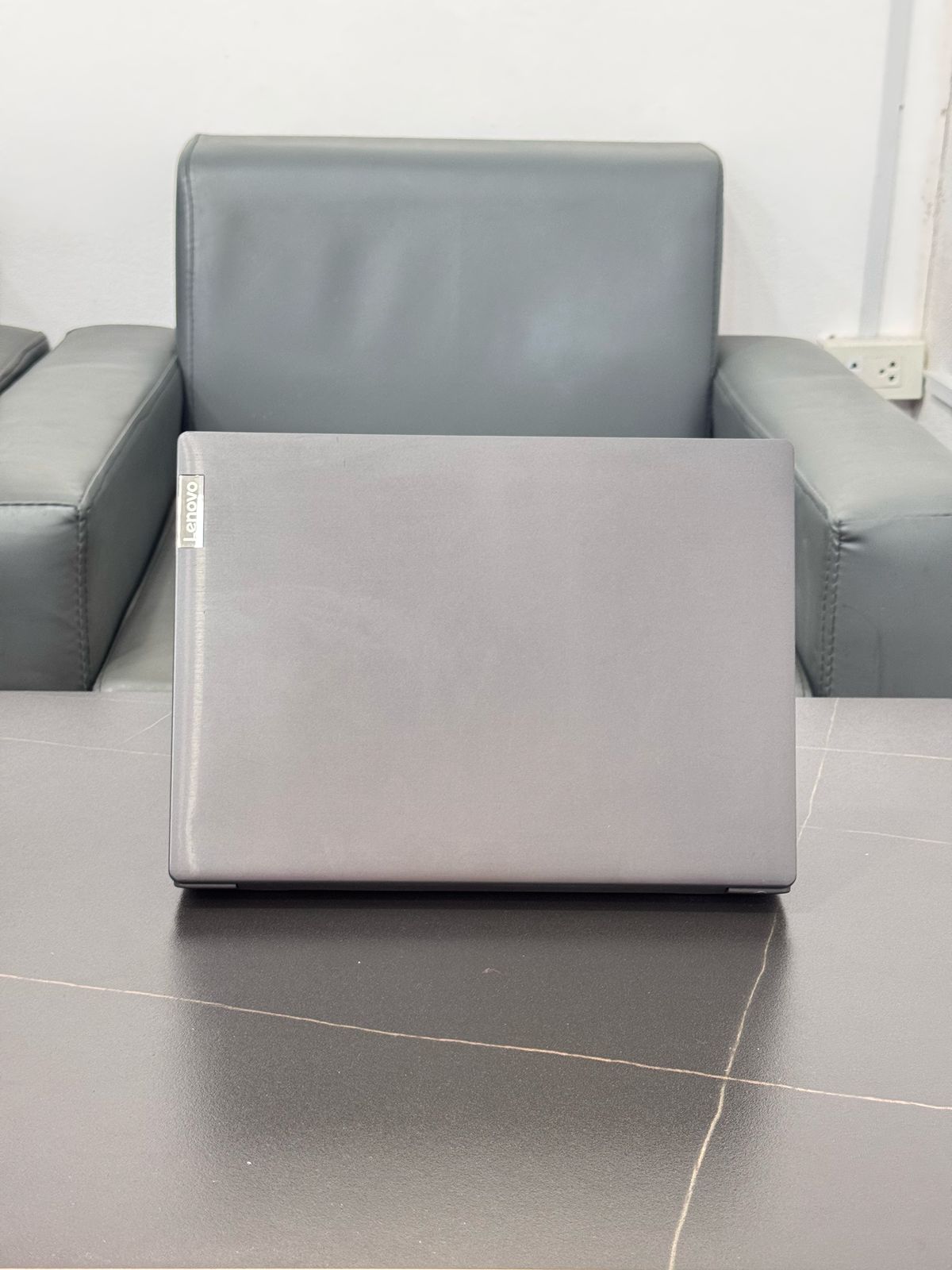 Lenovo V14-ARE - ຮູບພາບ 2