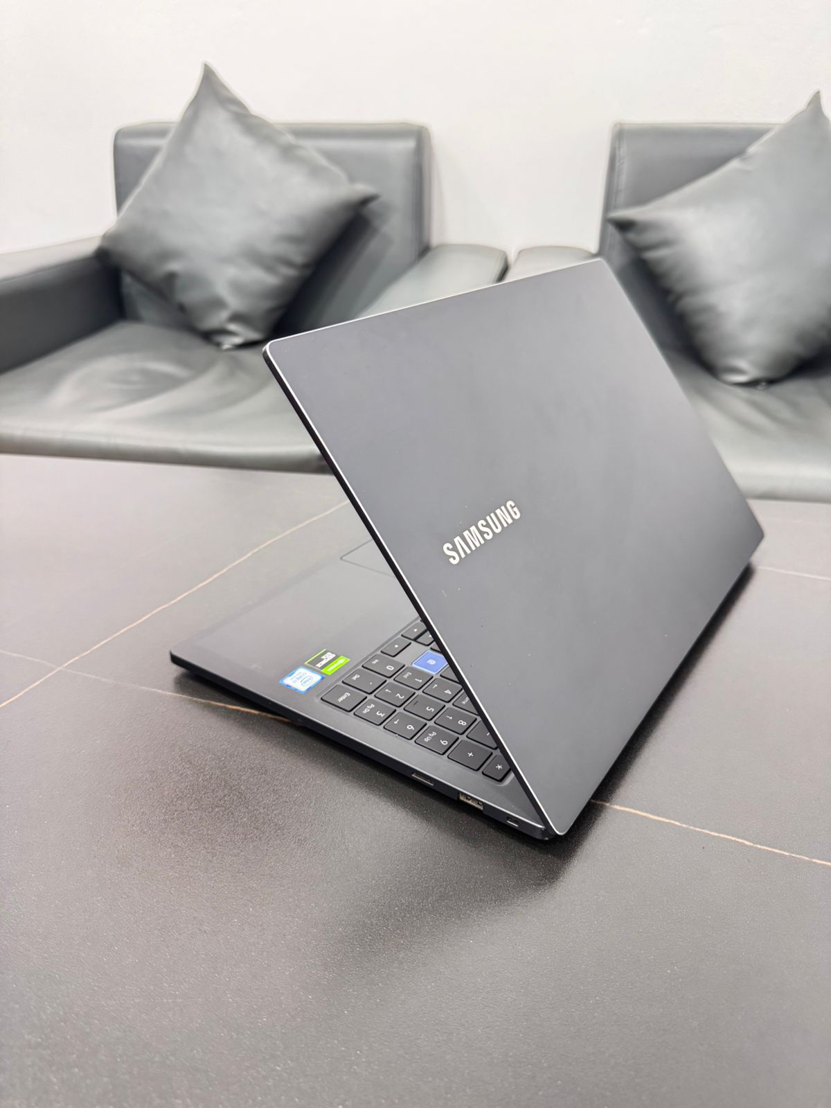 SamSung - ຮູບພາບ 3